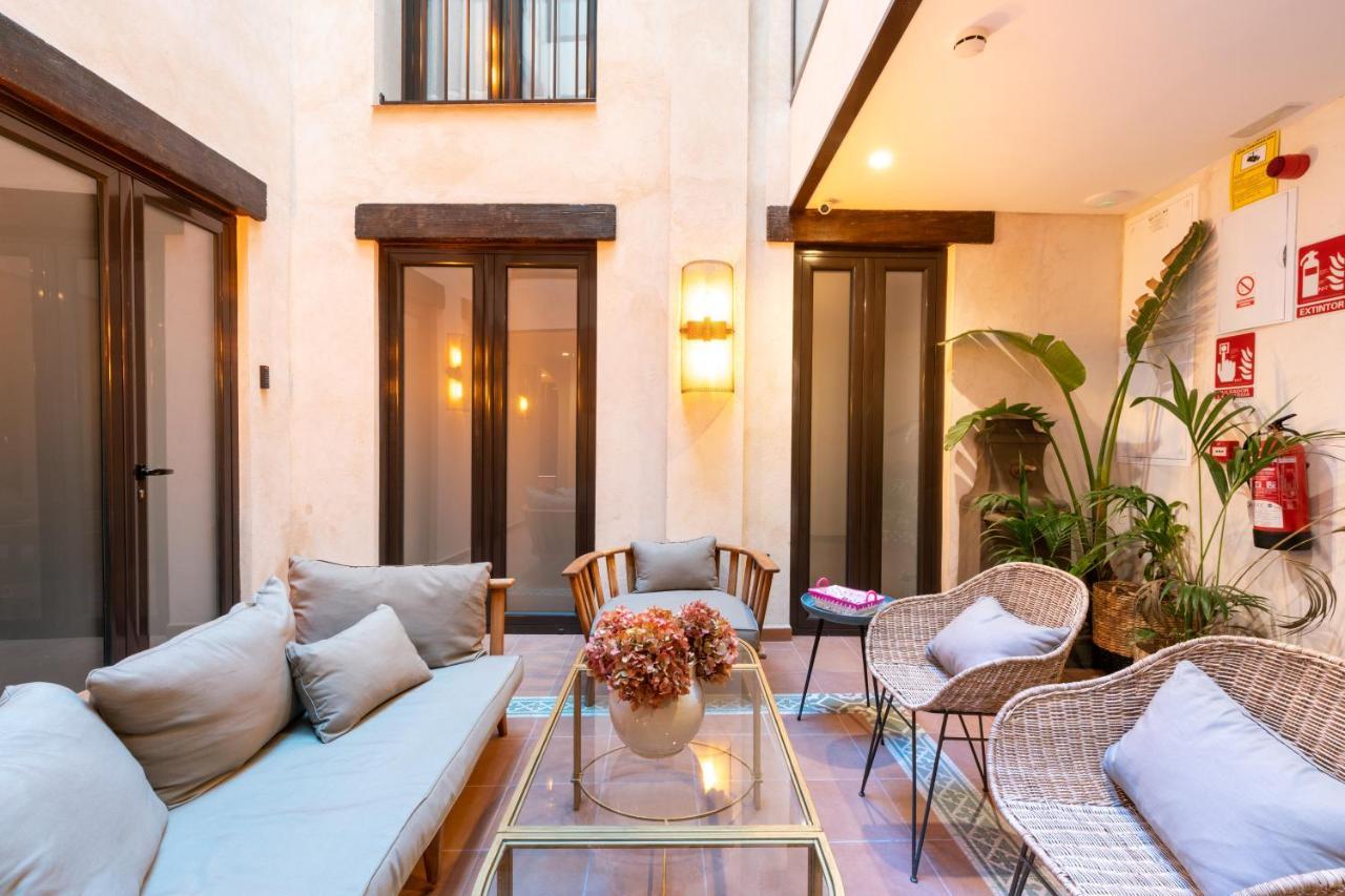 Suites San Pablo Sevilha Exterior foto